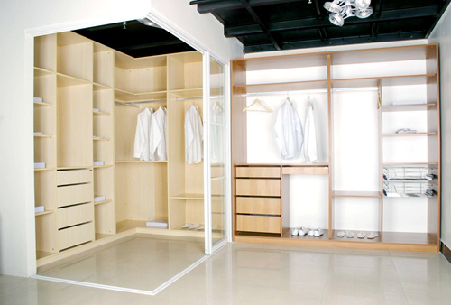 家居小竅門——如何正確利用好你（nǐ）的衣櫃空間！
