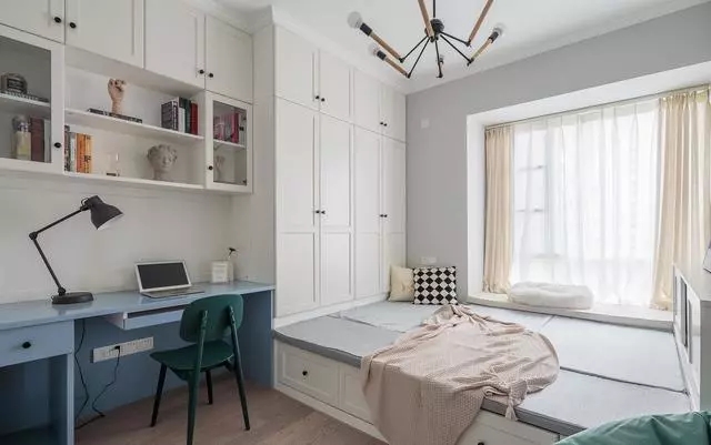 飄窗空間別浪費了，這五種改造方式，簡單又實用