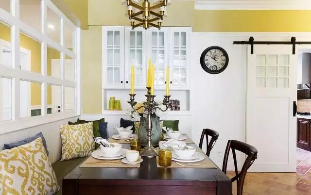 小戶型餐（cān）廳（tīng）這樣設計，為愛家增添1㎡的浪漫情調！