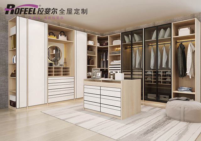 拉（lā）斐爾全屋定製|掌握兩個技巧，讓你的衣帽間好看又實用！